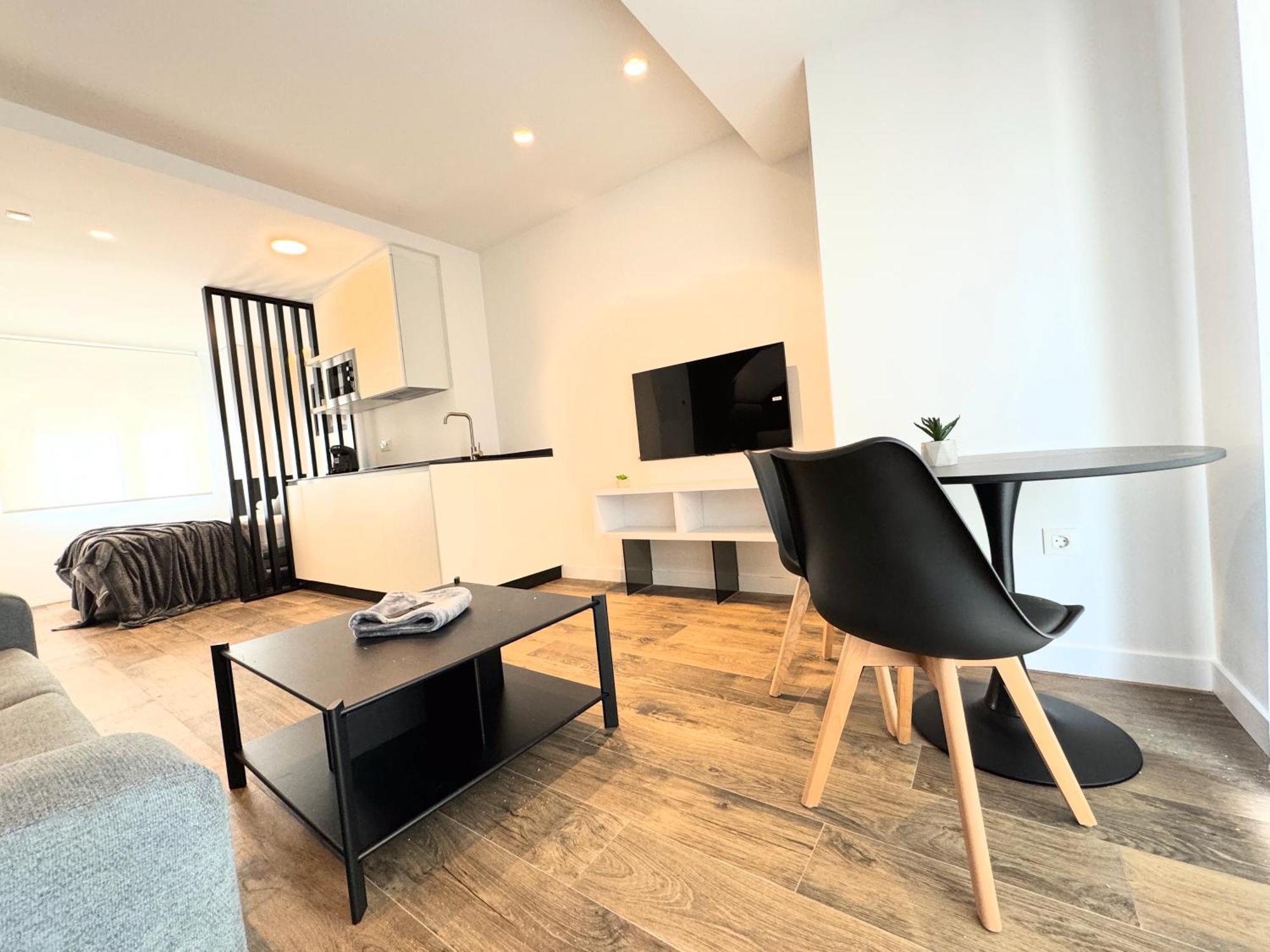 Apartamentos Turisticos Identia Sport León Eksteriør billede